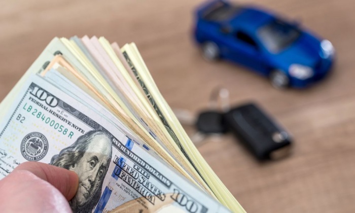 The Pros and Cons of Paying Off a Car Loan Early