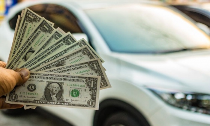 When To Refinance Your Car Loan: Key Factors To Consider
